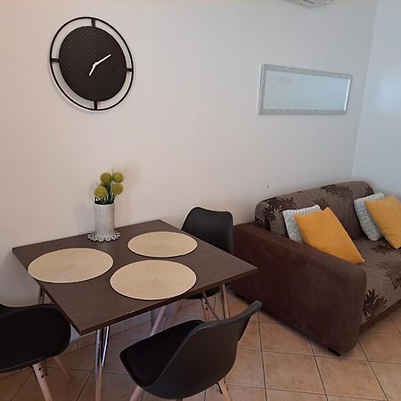 Studio Apartments Pinia-Marina Poreč Buitenkant foto